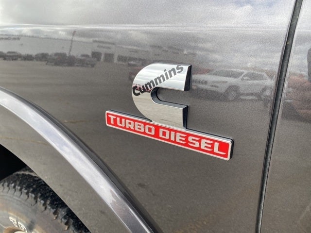 2020 RAM 2500 Laramie Crew Cab 4X4 6'4' Box