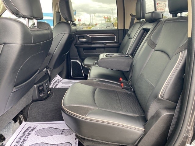 2020 RAM 2500 Laramie Crew Cab 4X4 6'4' Box