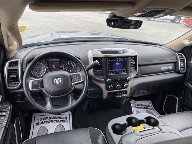 2020 RAM 2500 Laramie Crew Cab 4X4 6'4' Box