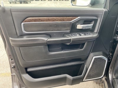 2020 RAM 2500 Laramie Crew Cab 4X4 6'4' Box