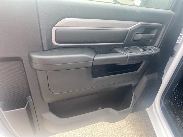 2024 RAM 3500 Chassis Tradesman/SLT