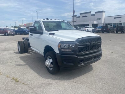 2024 RAM 3500 Chassis Tradesman/SLT