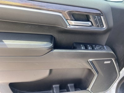 2022 Chevrolet Silverado 1500 4WD Crew Cab Short Bed LTZ