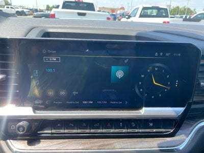 2022 Chevrolet Silverado 1500 4WD Crew Cab Short Bed LTZ