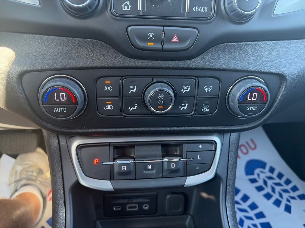 2024 GMC Terrain AWD SLT