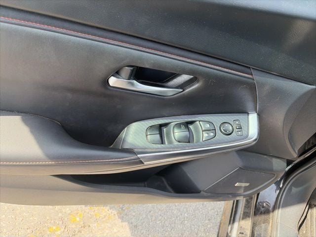 2024 Nissan Sentra SR Xtronic CVT