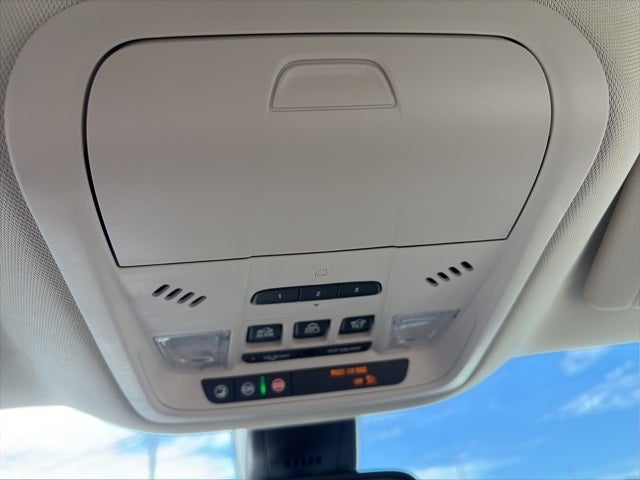 2024 Buick Enclave Essence FWD