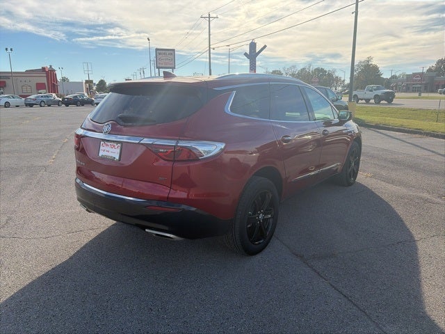 2024 Buick Enclave Essence FWD